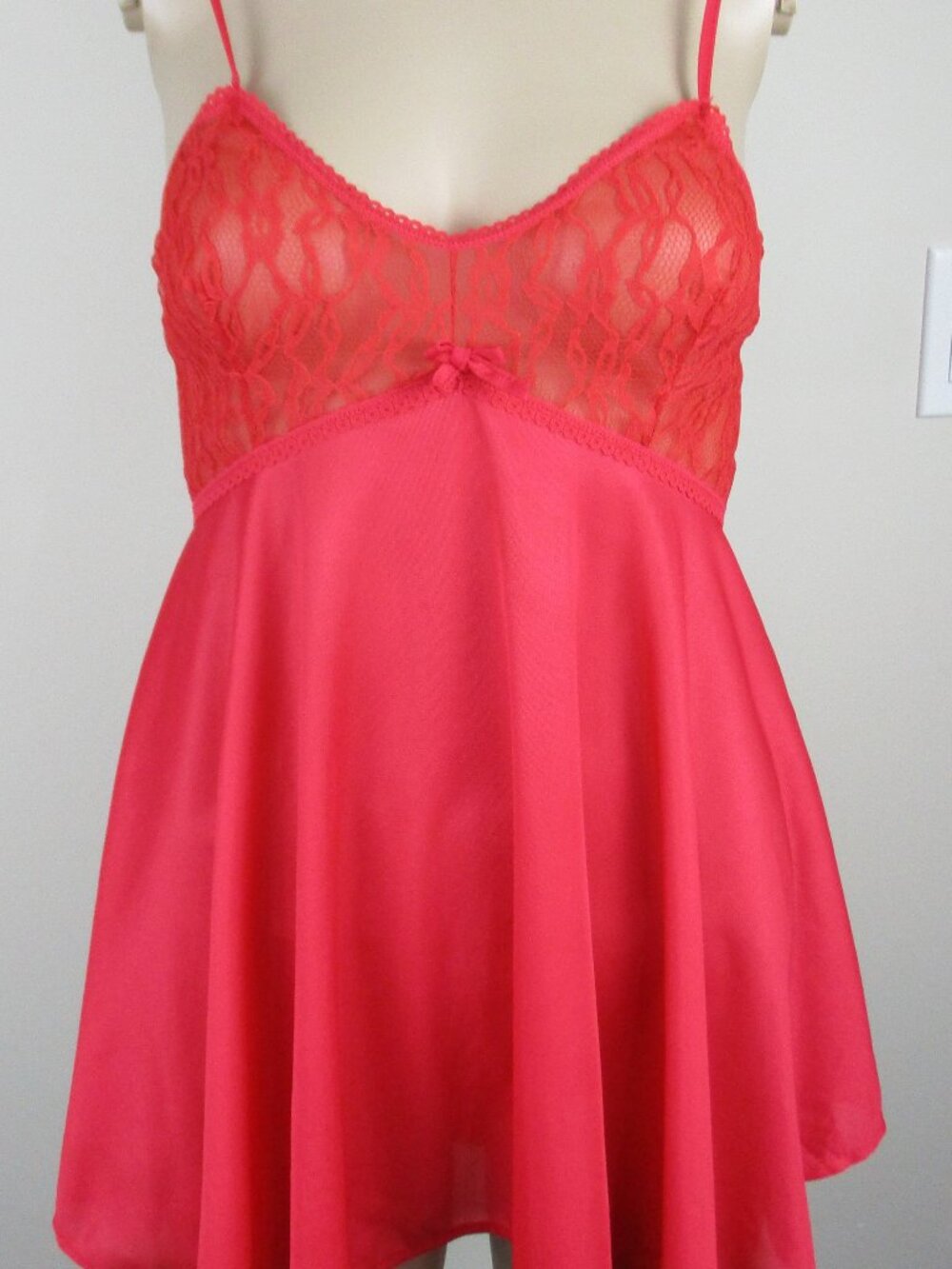 Vtg Shortie Nightie NIghtgown, S, Red Nylon, Lacy Bodice, New Old Stock